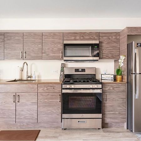 Cozy 2 Brm Apartment Mins Away From United Center Chicago Luaran gambar